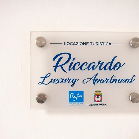 Riccardo Luxury בארי
